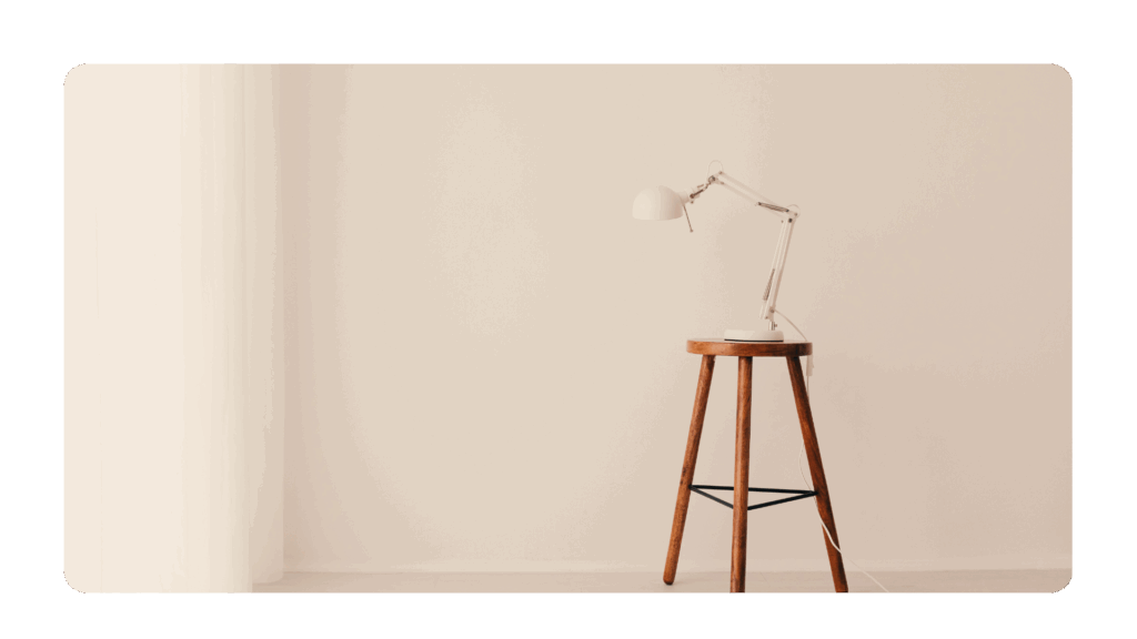 A stool with four legs representing a key leadership lesson from the C-Suite.